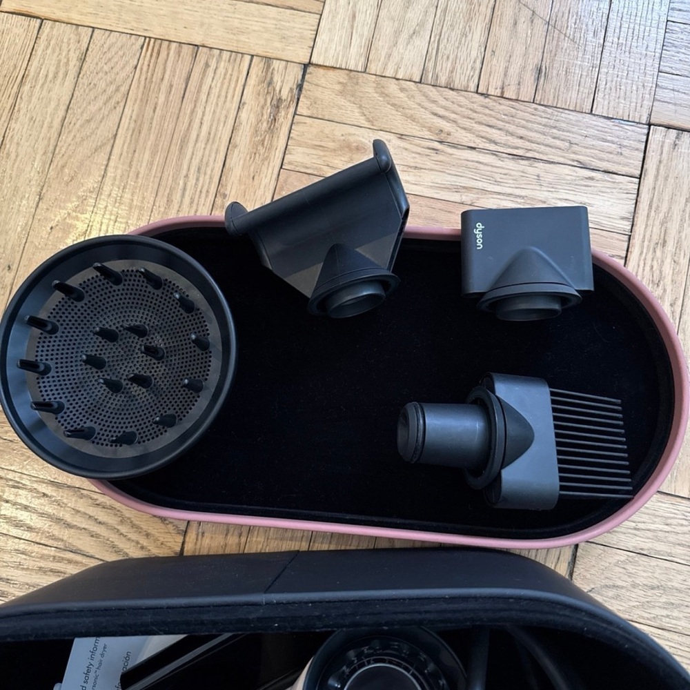 Dyson Supersonic Nural Hair Dryer - Picture 2 of 3